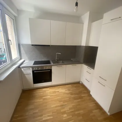 Großzügige Singlewohnung  -- OFFENER WOHNBEREICH - direkt zur UNI - Bild 2