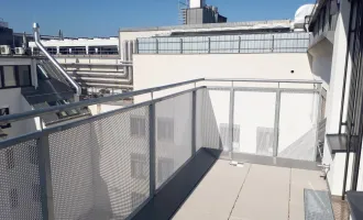 Schöne Dachgeschosswohnung mit Terrasse in zentraler Lage