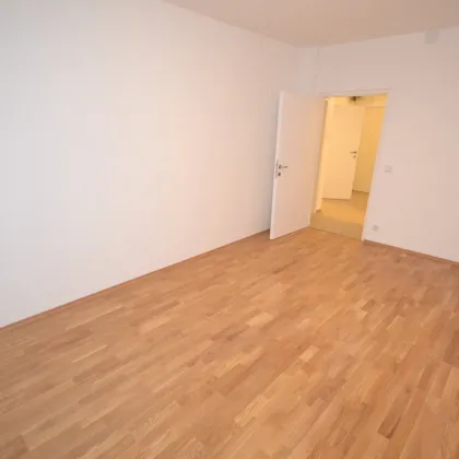 Sanierte 4-Zimmer Loggia-Wohnung (WG-Eignung) in zentraler Lage - Bild 3