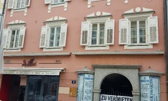 GROSSZÜGIGE GESCHÄFTSFLÄCHE MIT LAGER/KELLER UND BÜRO / ALTER PLATZ / 500 m² / NEUER PERSONENLIFT