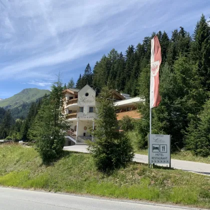 Leben Sie Ihren Traum: Wunderschönes Alpen Hotel vor den Toren der Schweiz, bei Samnaun, € 2,95 MIO, 23 Zimmer, uvm. - Bild 3