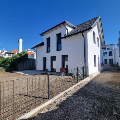 Einfamilienhaus im Herzen von Gumpoldskirchen - Bild 2