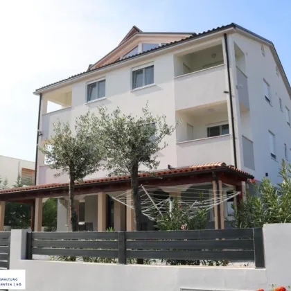 Kroatien/Pula:exklusive Appartment Villa mit 8 Einheiten & Penthouse Familienwohnung - Bild 2