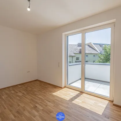 Traumhafte Dachgeschoss-Maisonette mit sonniger Dachterrasse und Balkon - Bild 2