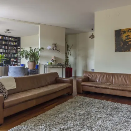 TRAUMHAFTE WOHNUNG MIT AUSBLICK UND TERRASSE IN UMGEBAUTER KLAVIERFABRIK - RUHIGE LAGE - BARRIEREFREI - ZUM VERKAUF - Bild 3