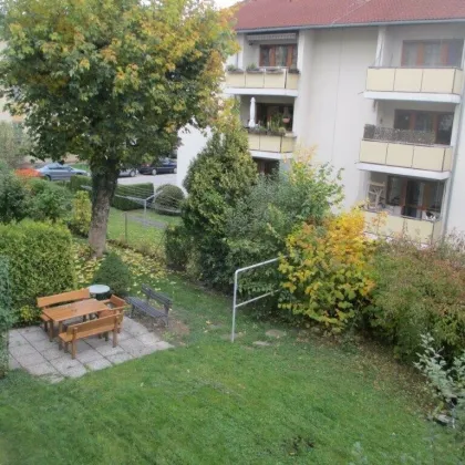 Großzügiges und idyllisches 3-Zimmer-Wohnvergnügen mit Balkon ins Grüne! Genießen Sie die Annehmlichkeiten der Stadt in perfekter Ruhelage! - Bild 2