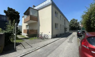 Lassen Sie Ihre Wohnträume Wirklichkeit werden! 5-Raum Wohnung mit Loggia in naturnaher Ruhelage dennoch umgeben von optimaler Infrastruktur!