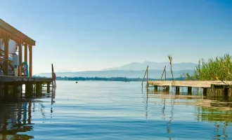 Absolute Top Lage - Wohnen am Wörthersee mit atemberaubendem eigenen Seezugang