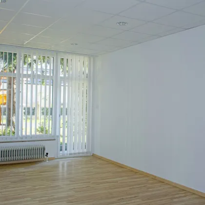 Barrierefrei! Großzügige helle Bürofläche/Atelier in zentraler Salzburger Stadtlage - Bild 3