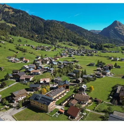 Bregenzerwald - Au, Vollholz Reihenhaus mit Garten, Terrasse und Schuppen, Edelrohbau, tolle Wohnbauförderung - Bild 3