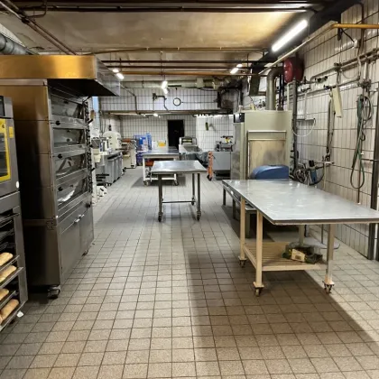 Bäckerei oder Lebensmittelherstellung möglich, mit Kundenfrequenz und Verkaufslokal auch für Catering, Lieferküchen uvm. - Bild 2