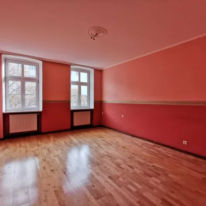 ++NEU++ Renovierungsbedürftige 3-Zimmer Altbau-Wohnung, guter Grundriss - Bild 2