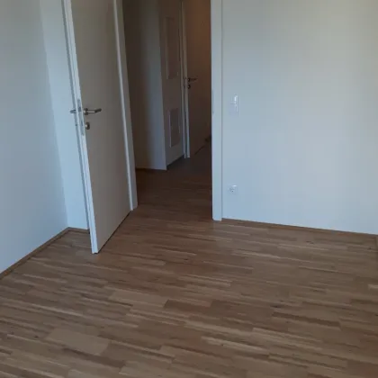 3 Zimmer Neubau-Erstbezug mit Loggia - Provisionsfrei! - Bild 2