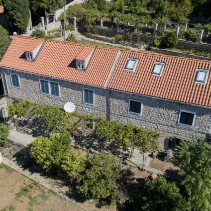 Doppelhaushälfte mit großem weitläufigem Garten und zusätzlichem Einfamilienhaus in Dubrovnik/ POTENTIAL - Bild 2