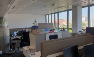 modern möbliertes Büro, Sofortbezug