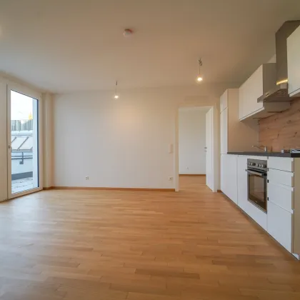 Moderne Dachgeschoss-Wohnung im Neubau | 2 Zimmer mit toller Ausstattung | Nähe Neue Donau | günstige Betriebskosten - Bild 2