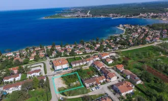 NEU! TRAUMHAFTES BAUGRUNDSTÜCK FÜR EIN HOTEL IN STRANDNÄHE NÄHE NOVIGRAD!