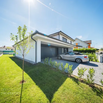 Modernes Einfamilienhaus mit Garten in Ruhelage - Bild 2