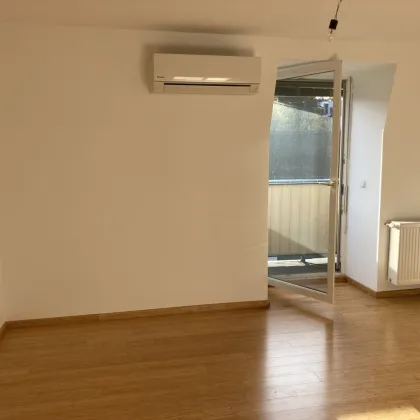 Sieveringerstraße / helle 46 m²  Dachterrassenwohnung plus 11 m² Terrassen / 3. Stock ohne Lift - Bild 2