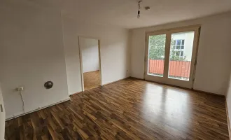 Geräumige und unbefristete 2-Zimmer-Wohnung mit Loggia!