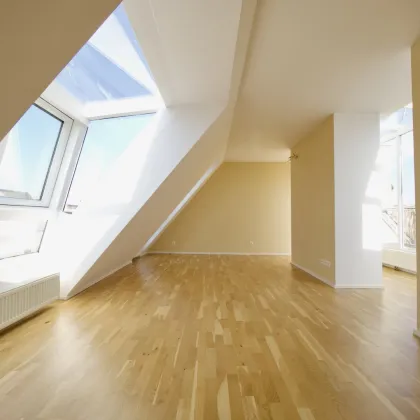 Tolle Vier-Zimmer-Dachgeschoss-Maisonette mit Terrasse in saniertem Altbau in 1100 Wien - Bild 2