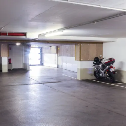 Motorrad-Garagenplatz in der Peitlgasse - Bild 3