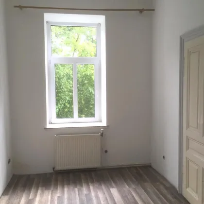 Gute Lage - Nähe zur U4 - Altbauwohnung - Hochparterre - hofseitig - Bild 3