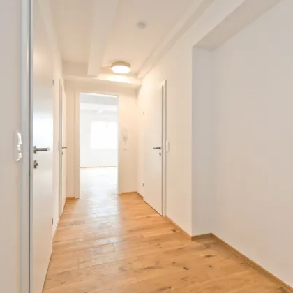 Hauptbahnhof-Nähe! Exklusive DG-Wohnung im Maisonette-Stil inkl. Wintergarten und Terrasse - Bild 2