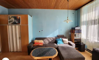 Nähe U6 | Altbau | Sanierungsbedürftige 2-Zimmer Wohnung