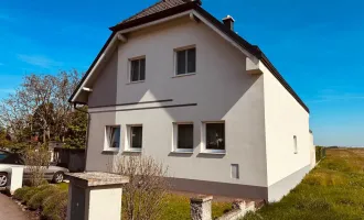 Moderne Wohnträume werden wahr! Teesdorf - Einfamilienhaus mit Terrasse, SW-Pool, Garage etc.