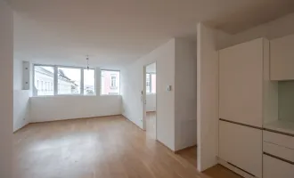 helle traumhafte 2-Zimmer Wohnung mit Stadtblick und bester Lage // Mariahilfer Straße 187 // ab sofort verfügbar!