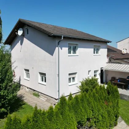 Exklusives Einfamilienhaus mit riesigem Pool in 1220 Wien: 560.000 €, 5 Zimmer, renovierungsbedürftig, Garten, Terrasse, Garage - Bild 3