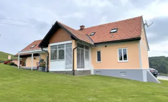 Nahe Laßnitzhöhe! Landhaus in toller Ruhelage, 7,9 ha Grundstück, Bach, 2 Nebengebäude!