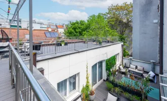 Charmantes Stadthaus mit märchenhaftem Dachgarten - mit Potential