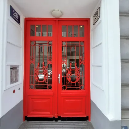 Herrliche Wohnung im Stilaltbau - Bild 2