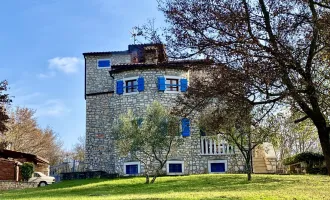 Wunderschönes Steinhaus mit historischem Hintergrund sucht Liebhaber!