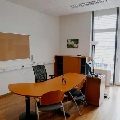 Ihr Firmenzentrale - Bürogebäude - klimatisiert - gute Parksituation - Bergblick - Bild 3