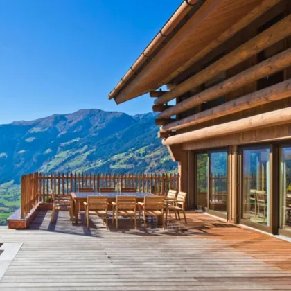 Traumhaftes Chalet mit Pool und Rundumsicht mitten im Skigebiet Zillertalarena auf 1000 m Seehöhe - Bild 3