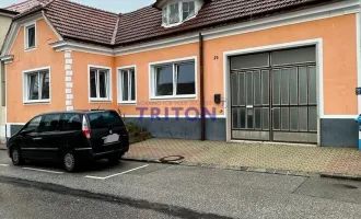 Neuer Preis! Mehrfamilienhaus mit einer großzügigen Halle als Gewerbefläche zu verkaufen !