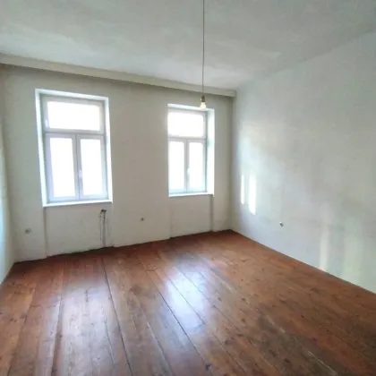 Sanierungsbedürftige 2 Zimmer Wohnung nähe U-Bahnstation Johnstraße - Bild 3