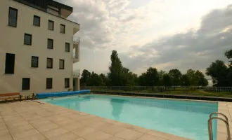 Aktionspreis! Exklusive neue Ferienwohnung mit Seeblick ,  Garten und  Pool