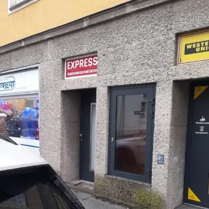 Kleine, strassenseitig ausgerichtete Geschäftsfläche langfristig zu mieten! Hallein! - Bild 3