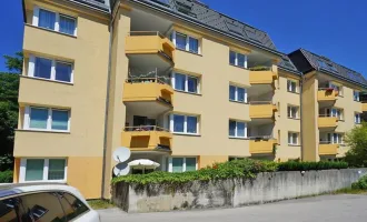 Gepflegte 4-Zimmerwohnung mit Gemeinschaftsgarten im Pressbaumer Zentrum