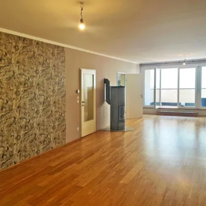 Moderne Wohnung mit Balkon und Tiefgarage im Pressbaumer Zentrum mit Praxis- oder Büroeignung - Bild 2