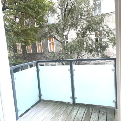 TOP ANLAGEOBJEKT in 1180! Entzückendes 2-Zimmer Eigentum mit Balkon! - Bild 2