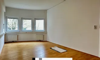 Klimatisiertes 123m2 4-Zimmer Büro in modernem Bürogebäude | Ab 01.05. verfügbar | mit Videorundgang