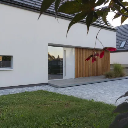 SOFORTBEZUG - STILVOLL WOHNEN in der Thermenregion, Sonne-Ruhe-Komfort,Terrasse,Garten - Bild 2