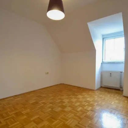 Fairer Preis und sofort beziehbar! Schöne Wohnung mit Balkon und idealen Grundriss - Bild 3