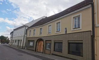 Wohn- und Geschäftshaus im Zentrum der Bezirkshauptstadt  Neunkirchen zu verkaufen