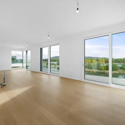 Luxus-Penthouse mit Dachterrasse & Terrasse von ca. 262 m² | Beste Aussicht & direkt am Wasser | 2 Garagenstellplätze - Bild 2